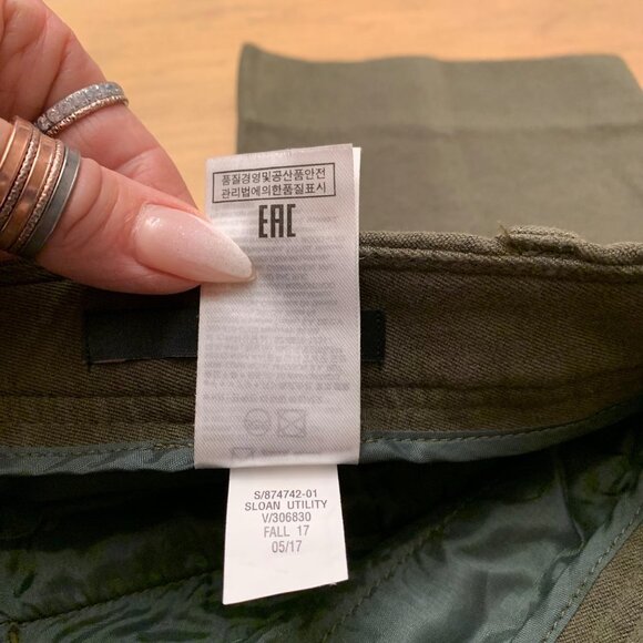Banana Republic Skinny Sloan Utility Pant size women’s 10 - Picture 13 of 16